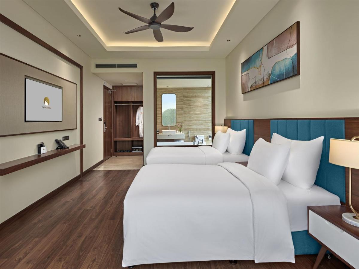 The Watson Premium Halong