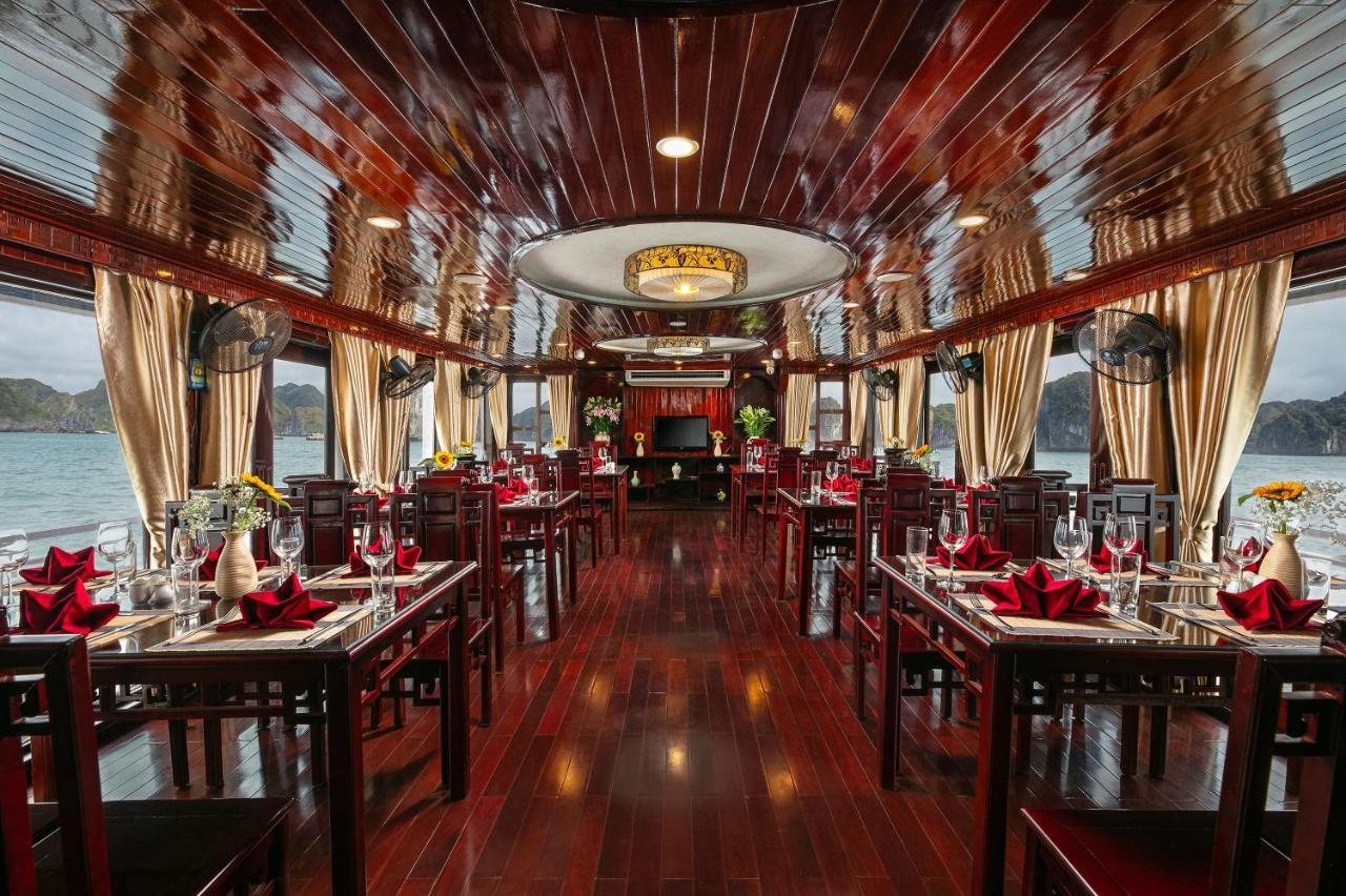 La Regina Classic Cruise Hotel