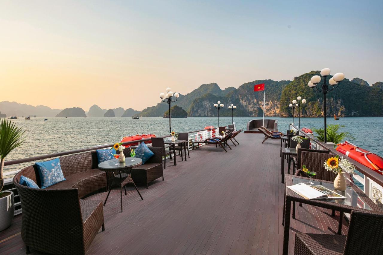 La Regina Classic Cruise Hotel Ha Long