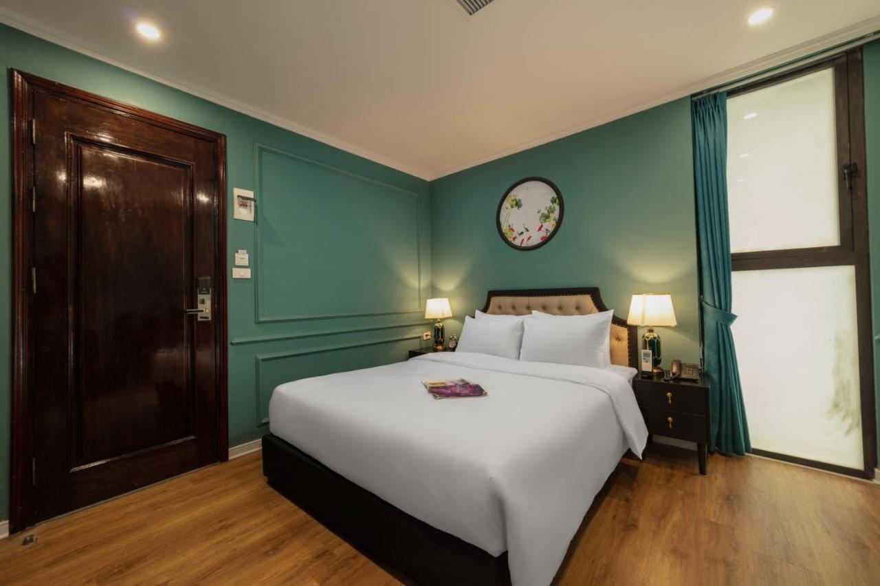 Madelise Palace & Travel Khách sạn