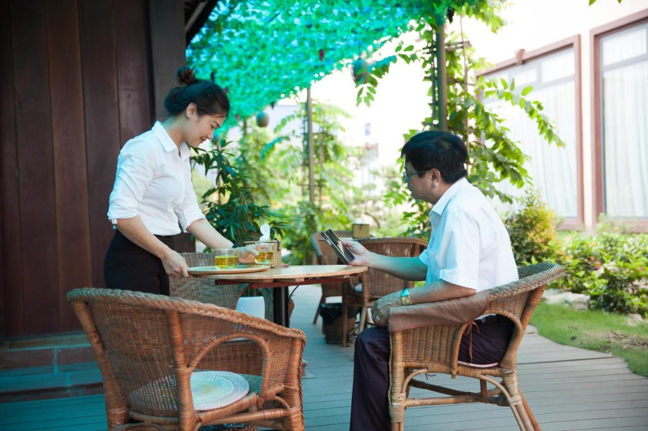 Khách sạn Khach San Phu My Hung Yen