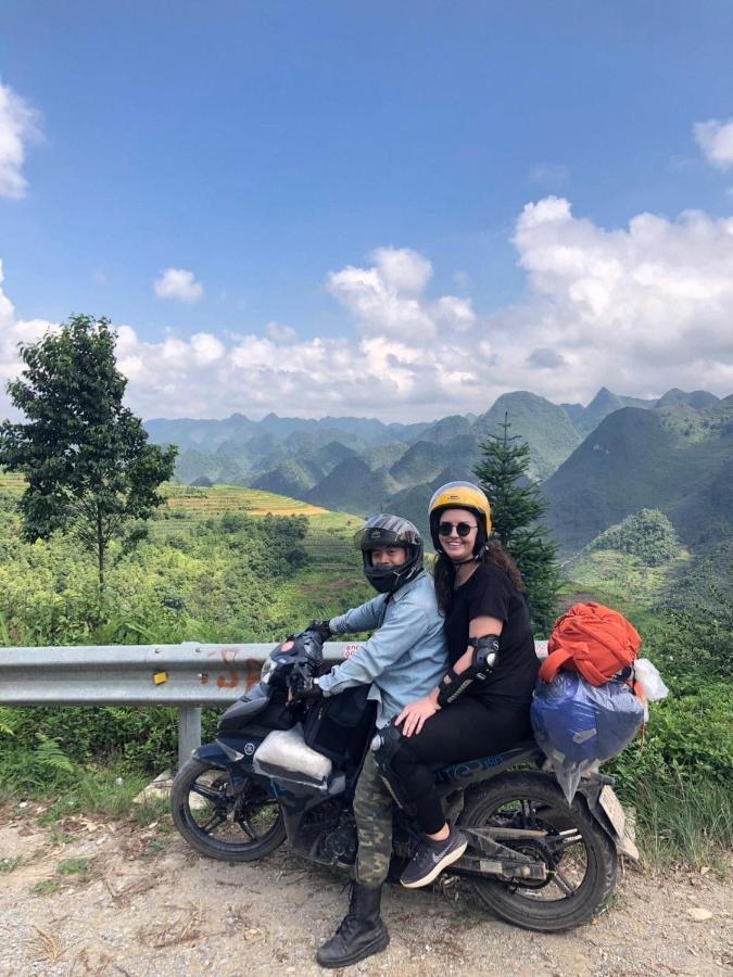 Min's * Ha Giang