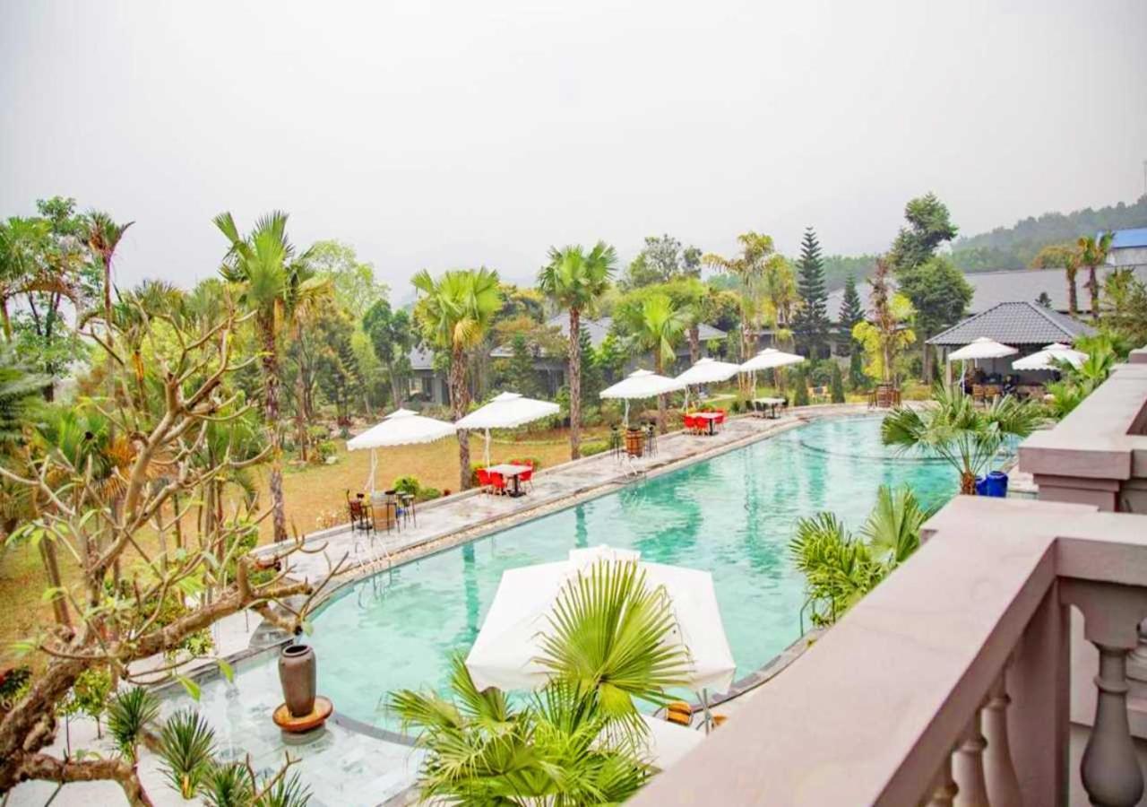 Resort Paradise Soc Son Hanoi