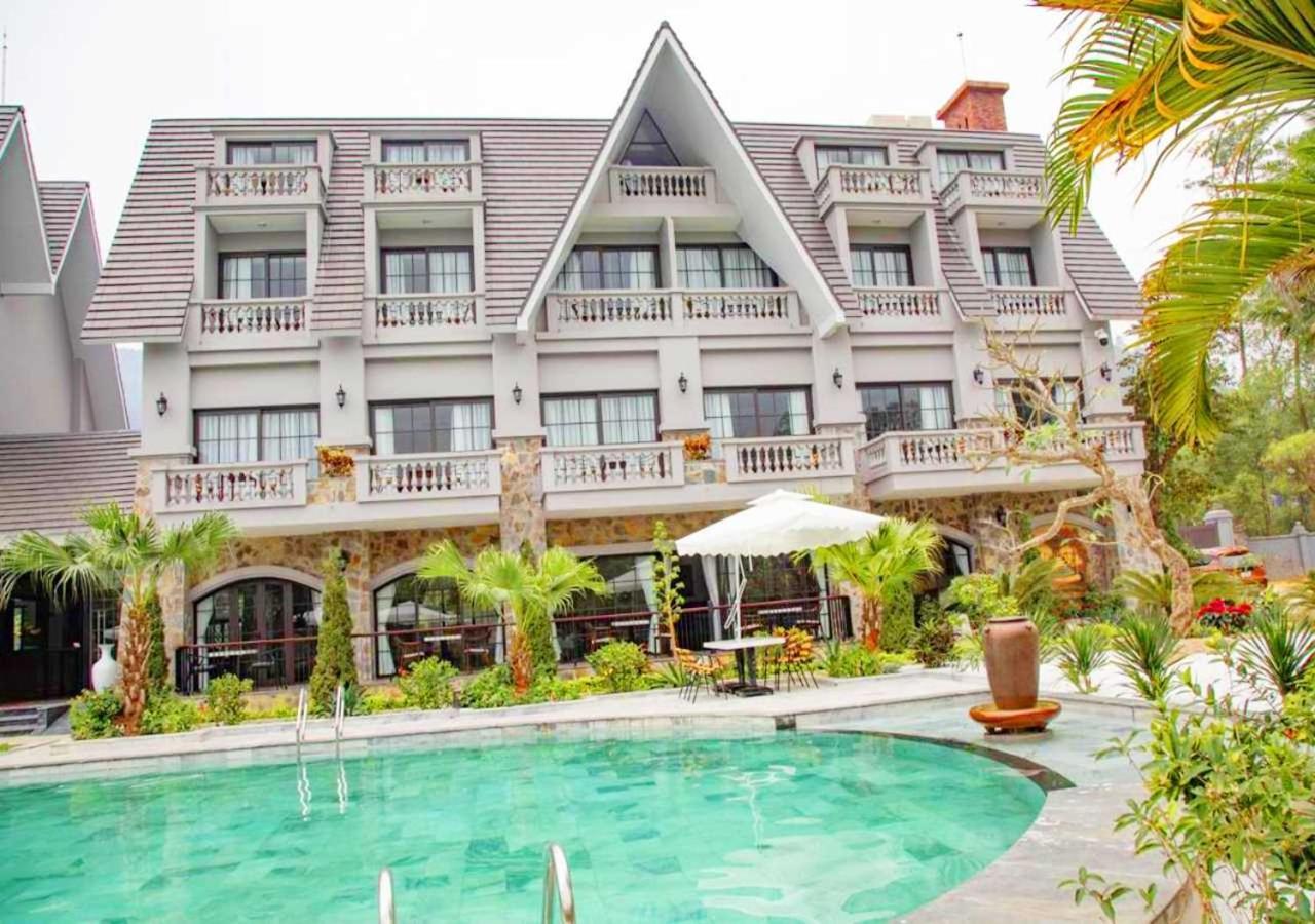 Paradise Soc Son Resort Hanoi