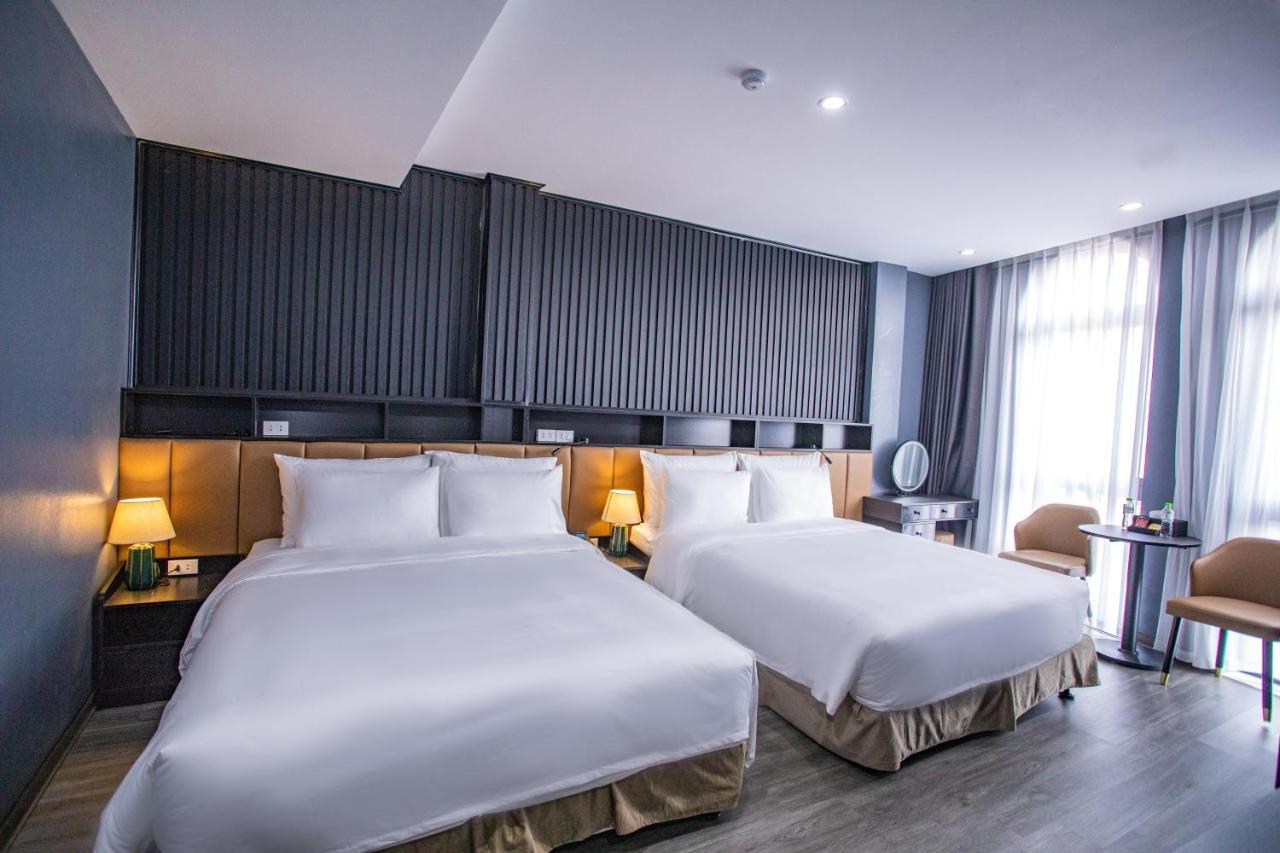 La Maison Boutique Hotel *
