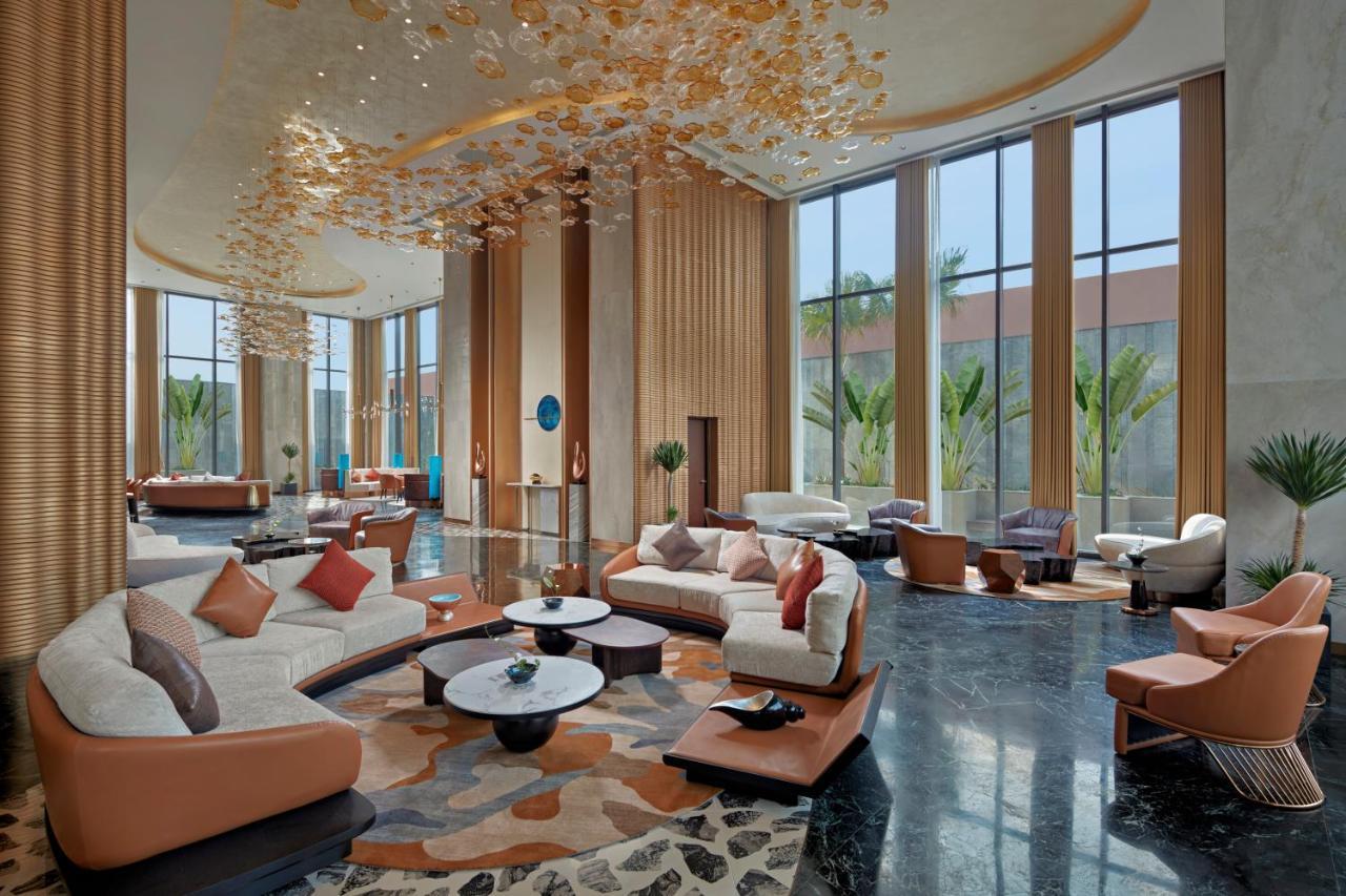 Khách sạn The Watson Premium Halong Hạ Long