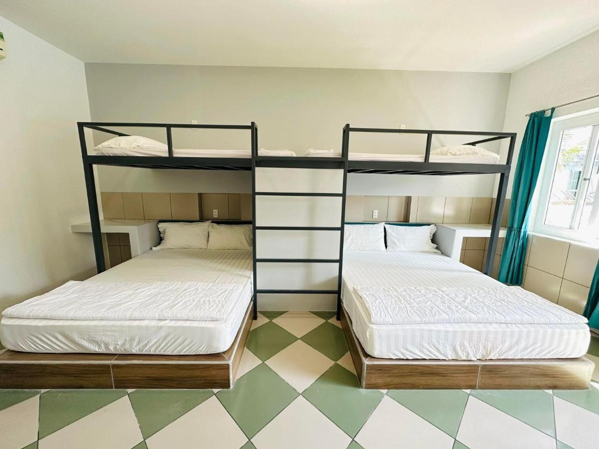 The Winq Hotel