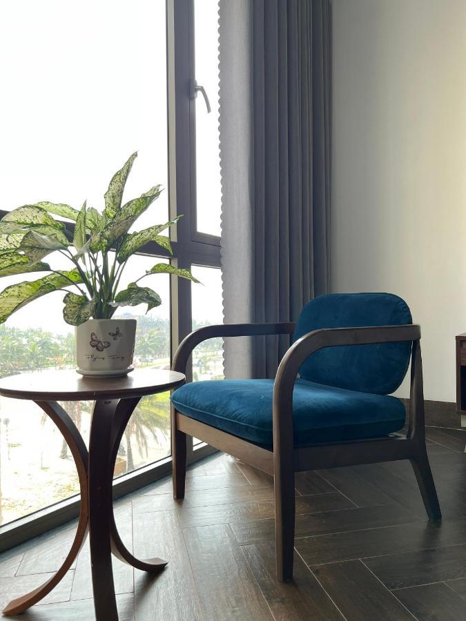 Hotel The Light 3*