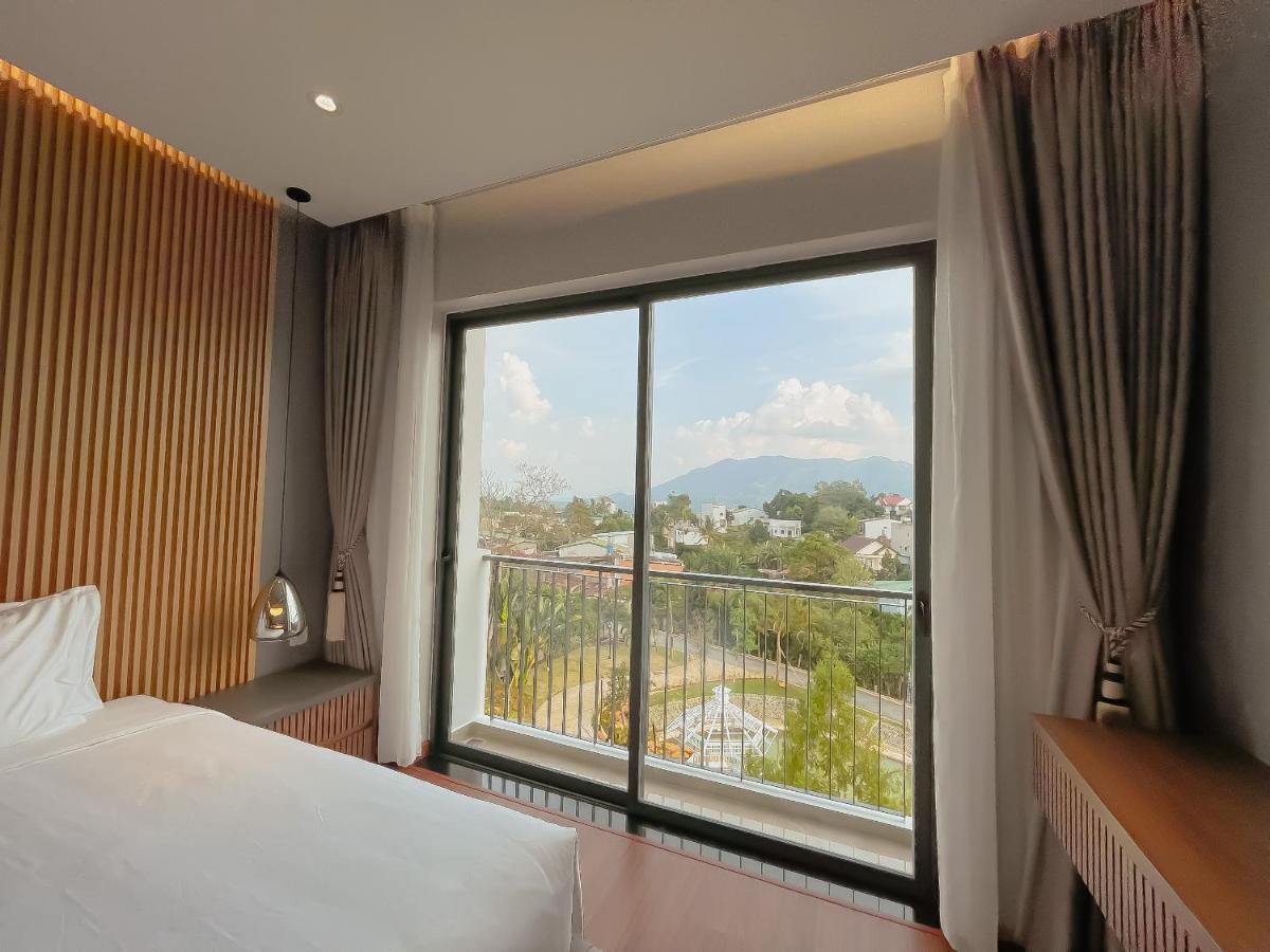 Hotel Sunflower &