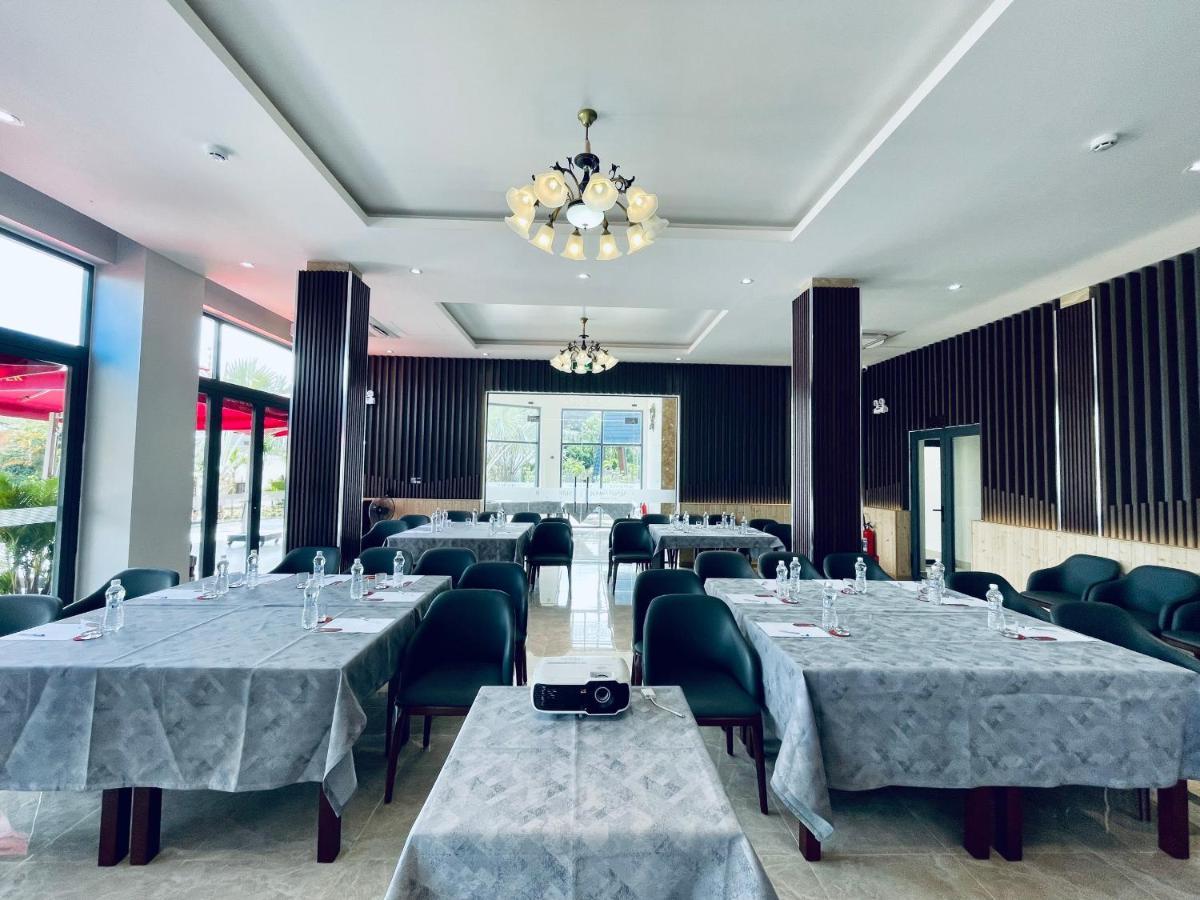 Hotel Sunflower &