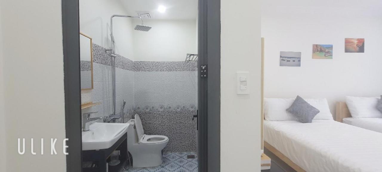 Hotel Anh Duong - Coastal Stop - Just 2 Mins Walking To Eo Gio 5*