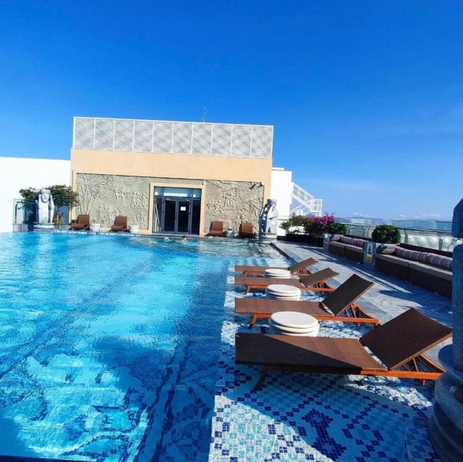 Apec Mandala Hadofinn 5*