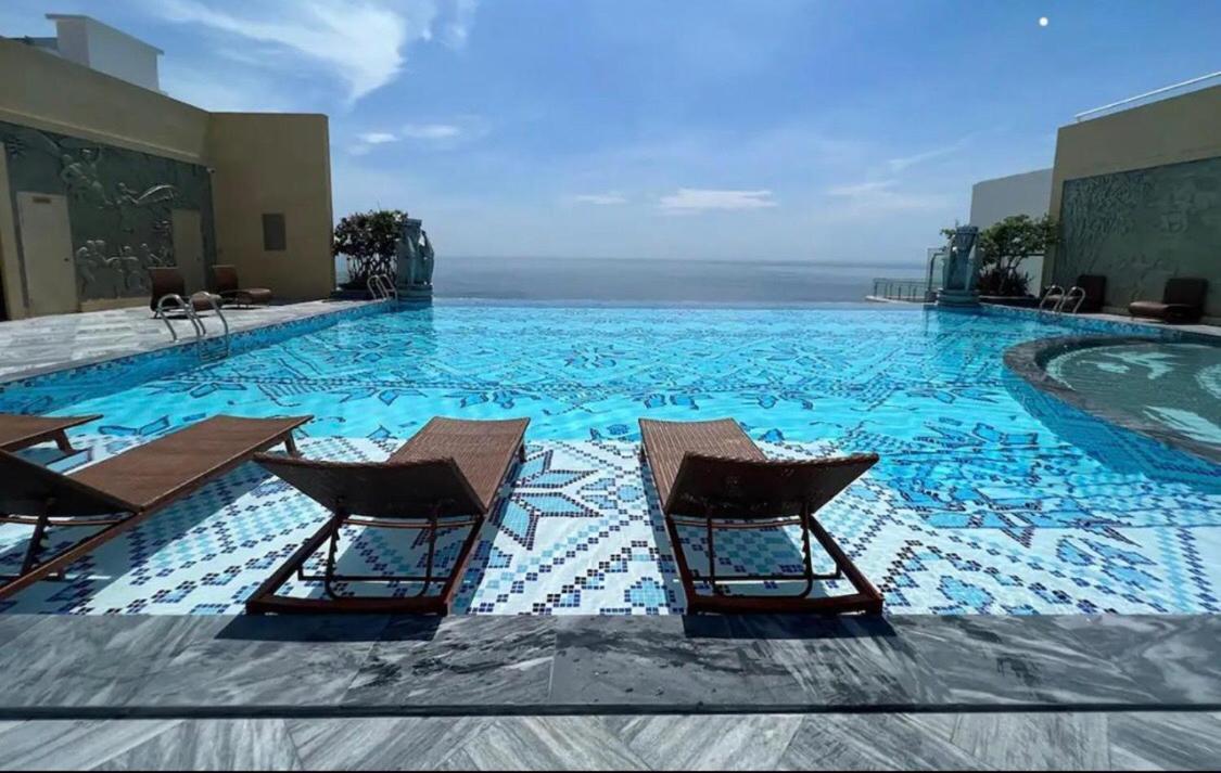 Apec Mandala Hadofinn Khách sạn 5*
