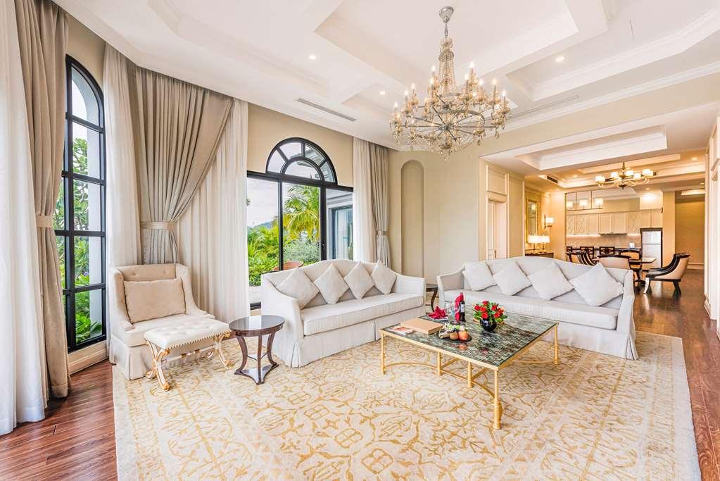 Melia Vinpearl Cua Hoi Beach Resort Cua Lo