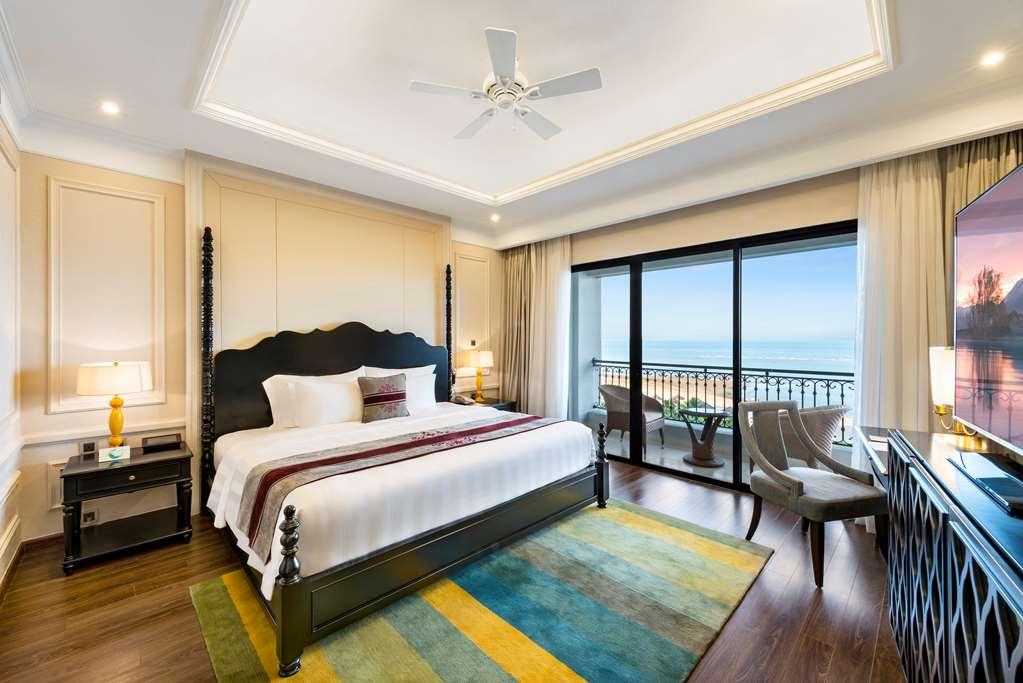 Melia Vinpearl Cua Hoi Beach Resort 5* Cua Lo