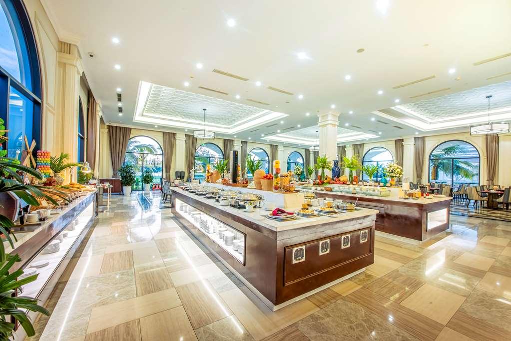 Dưỡng Bãi Biển Melia Vinpearl Cửa Sót