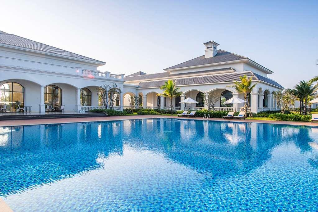 Biệt thự Dưỡng Bãi Biển Melia Vinpearl Cửa Sót *