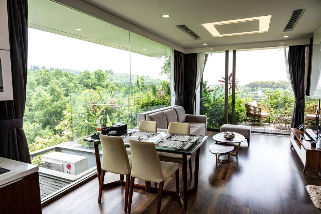 Apartment 1br - 1 Sofa Bed Luxurious 5-stars Phuc Yen