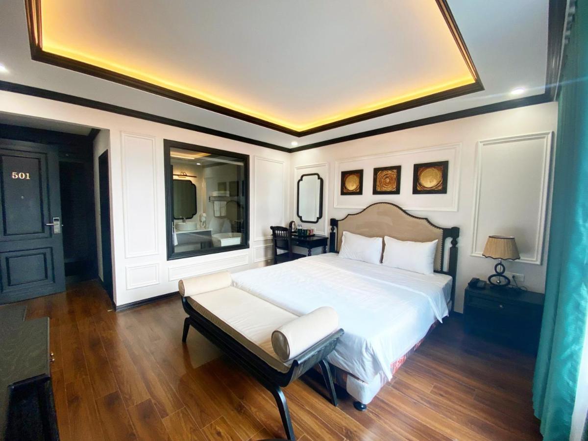 Hotel Moma Paris Ninh Binh