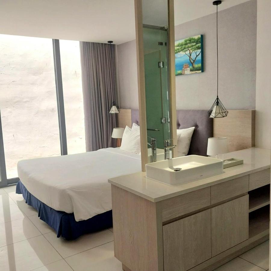 Lovely Lady Oceanami Resort, Vung Tau * Long Hai