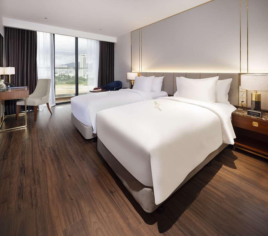 Western Premier Marvella * Nha Trang