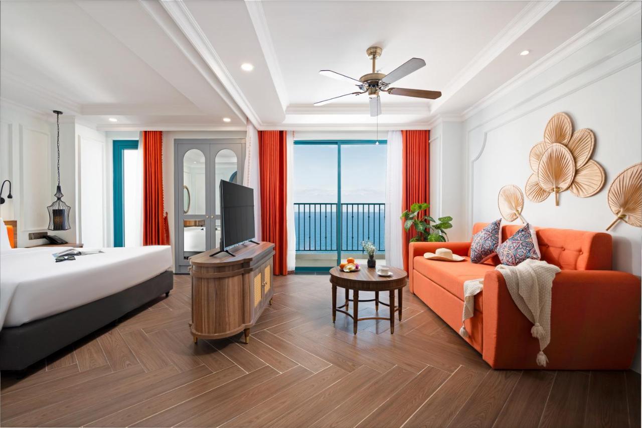 Hotel Pavillon Boutique & 4*