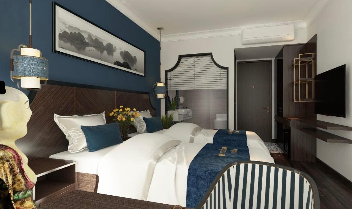 Hotel Essence Premium Ha Long