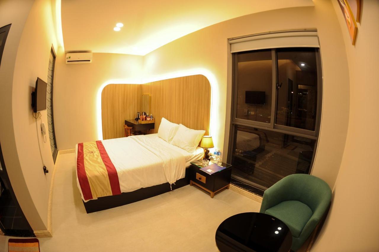 Khách sạn Lahona 3*