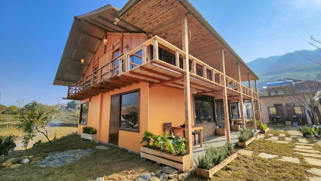 Lodge De House & Coffee