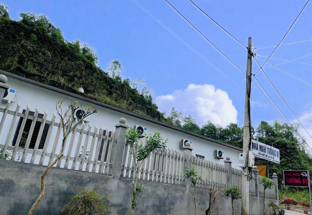 Bed & Breakfast Nha Nghi Tuong Vi Bac Quang