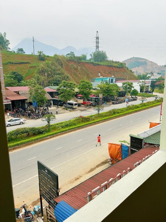 Delapong - Motorbike Tour Hostel