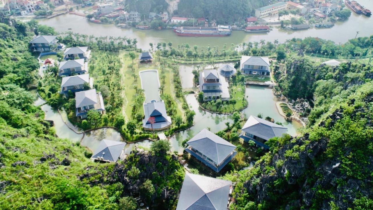 Minawa Kenhga & Ninh Binh