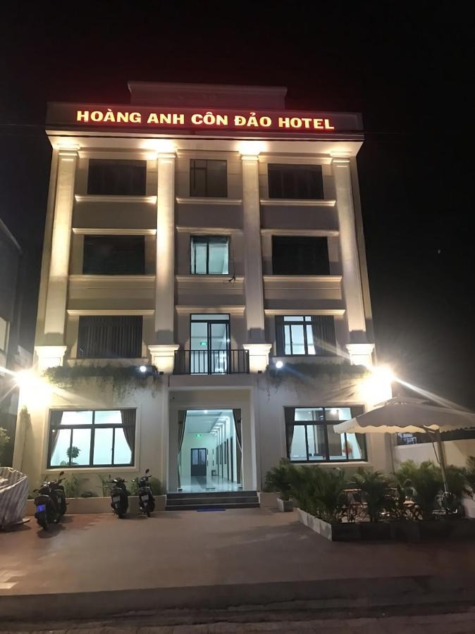 Hoang Anh Con Dao *