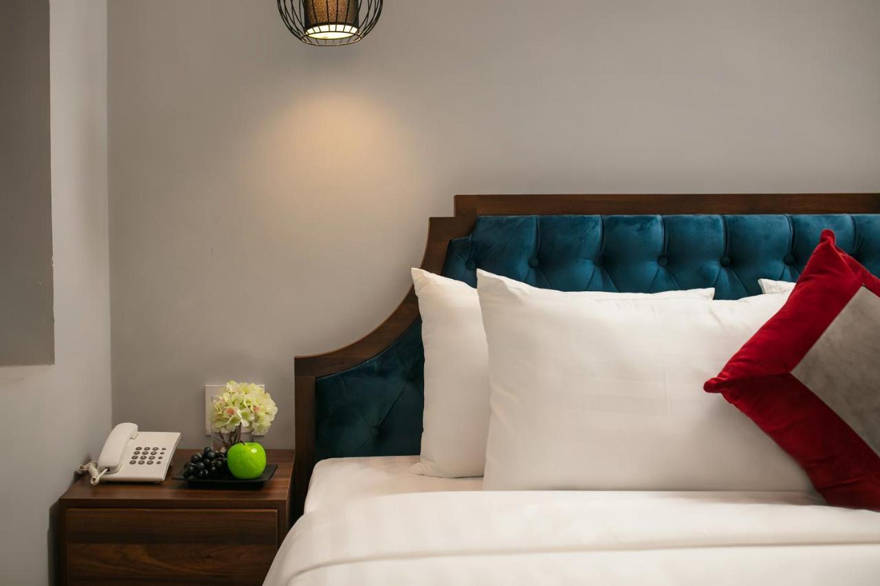 Sonata Premier & Hotel 3*