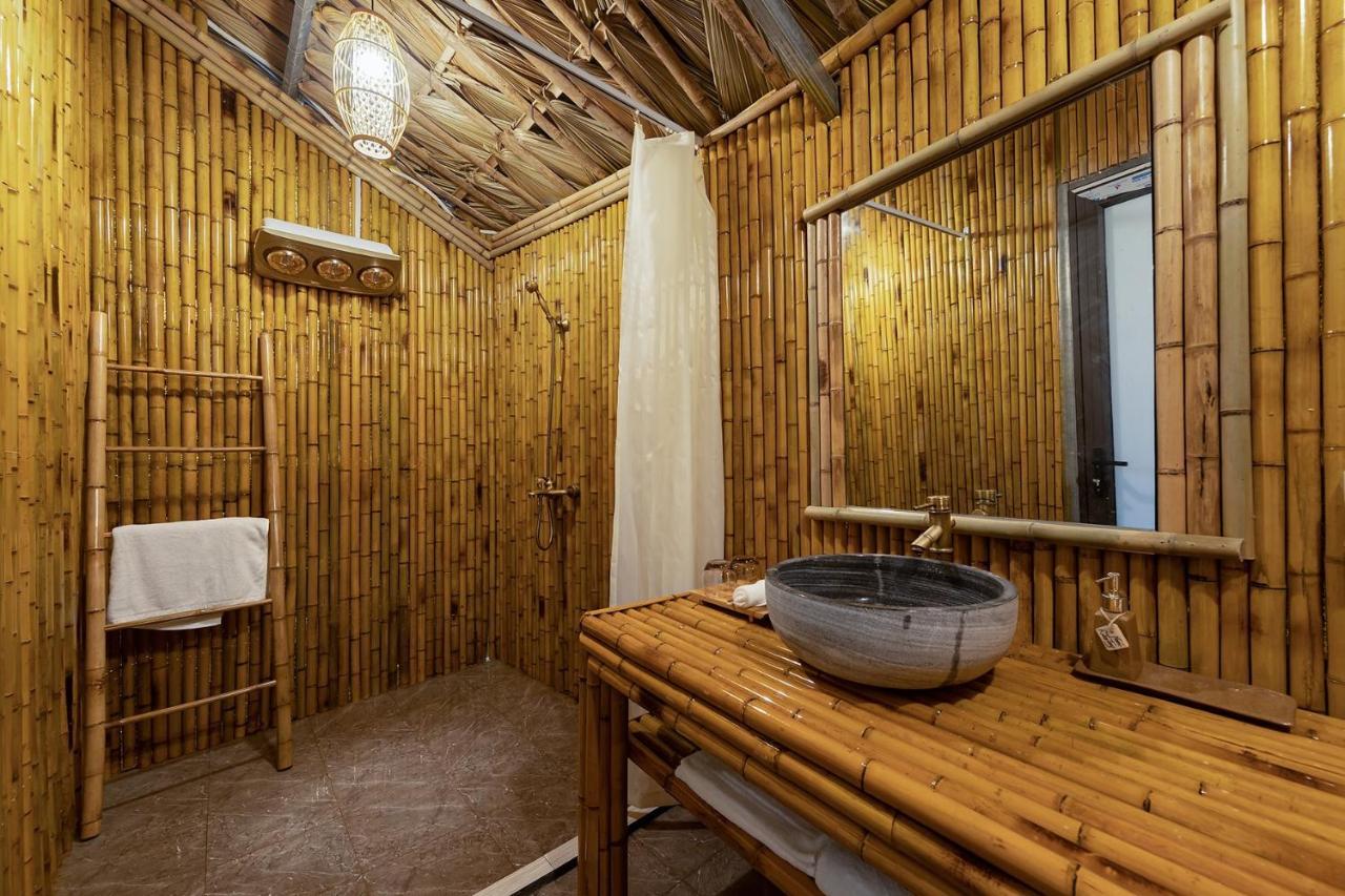 Om Tara Retreat Hotel