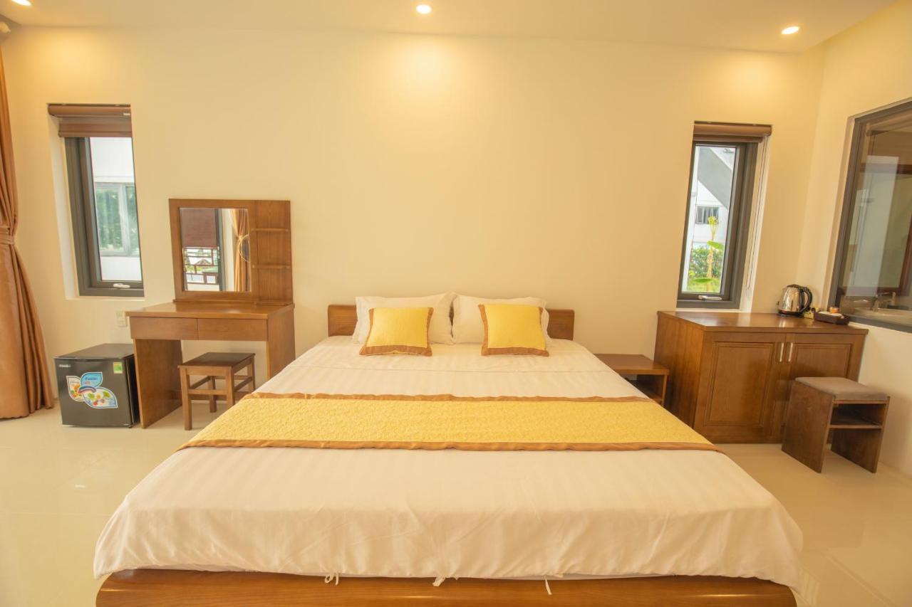 West Life Hotel