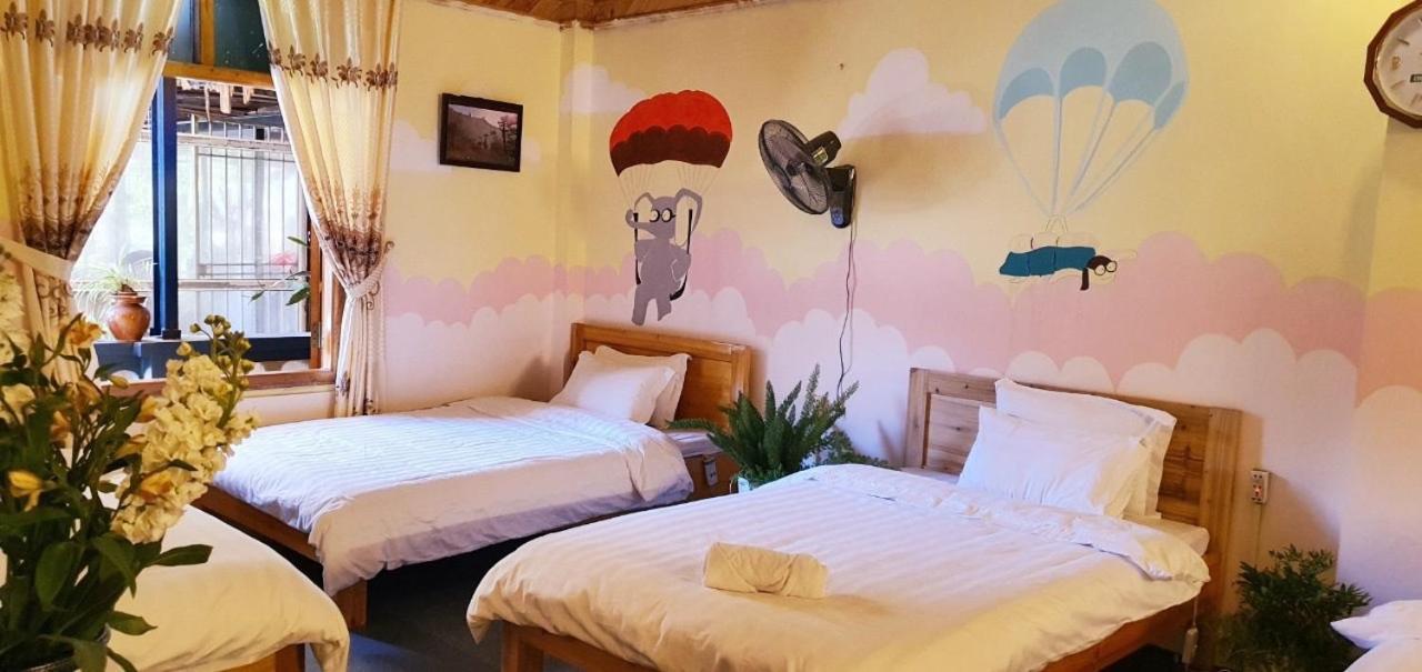 Chat Homestay
