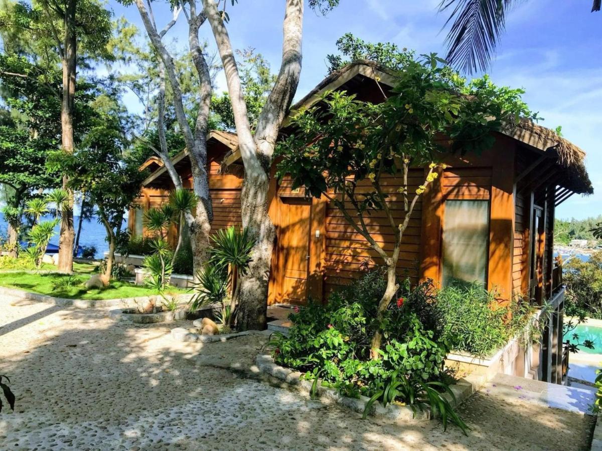 Royal Bai Xep Resort *