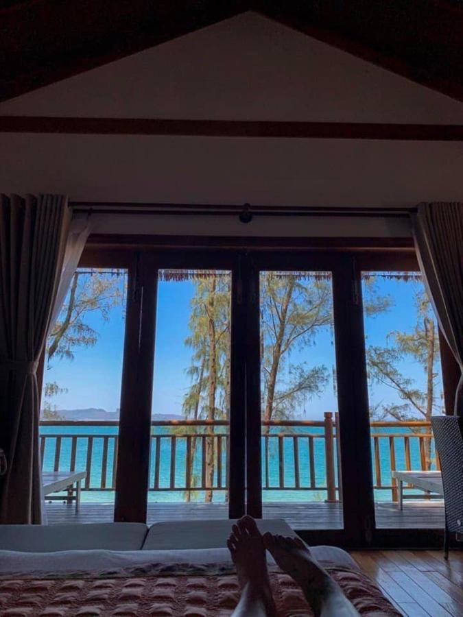Royal Bai Xep Resort *