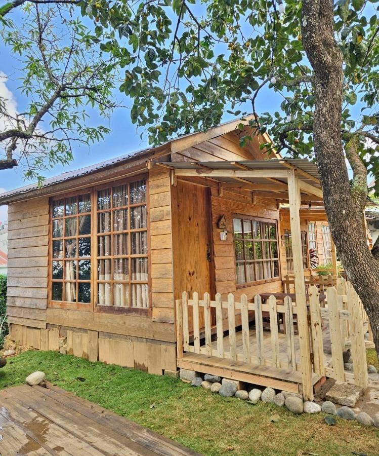 lều Mo Garden Retreat