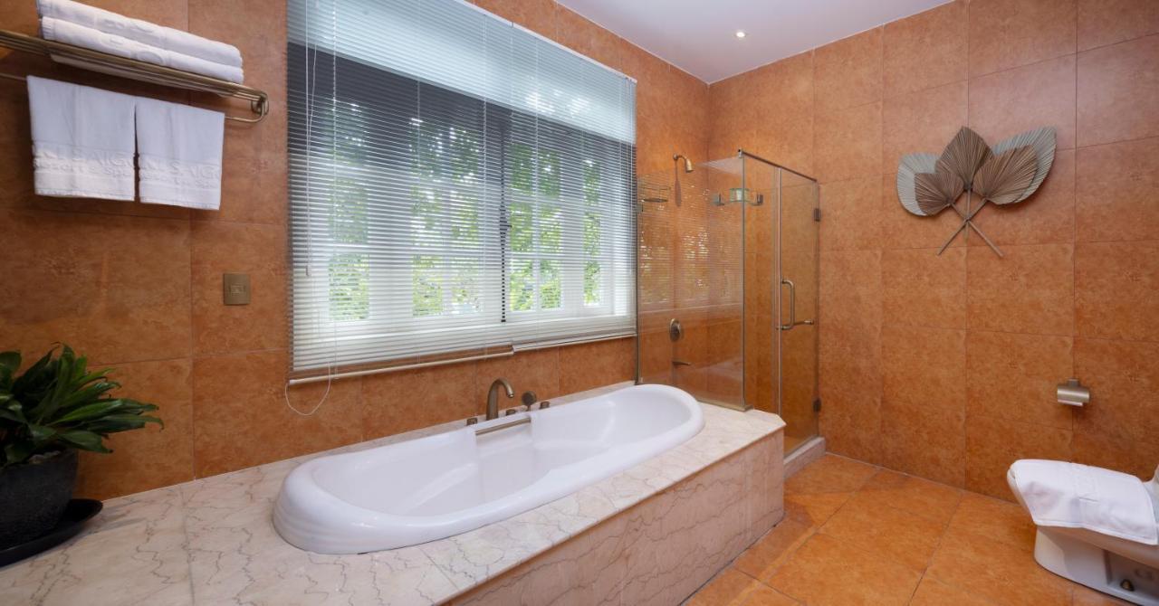 Hidden Mansions Saigon 4*