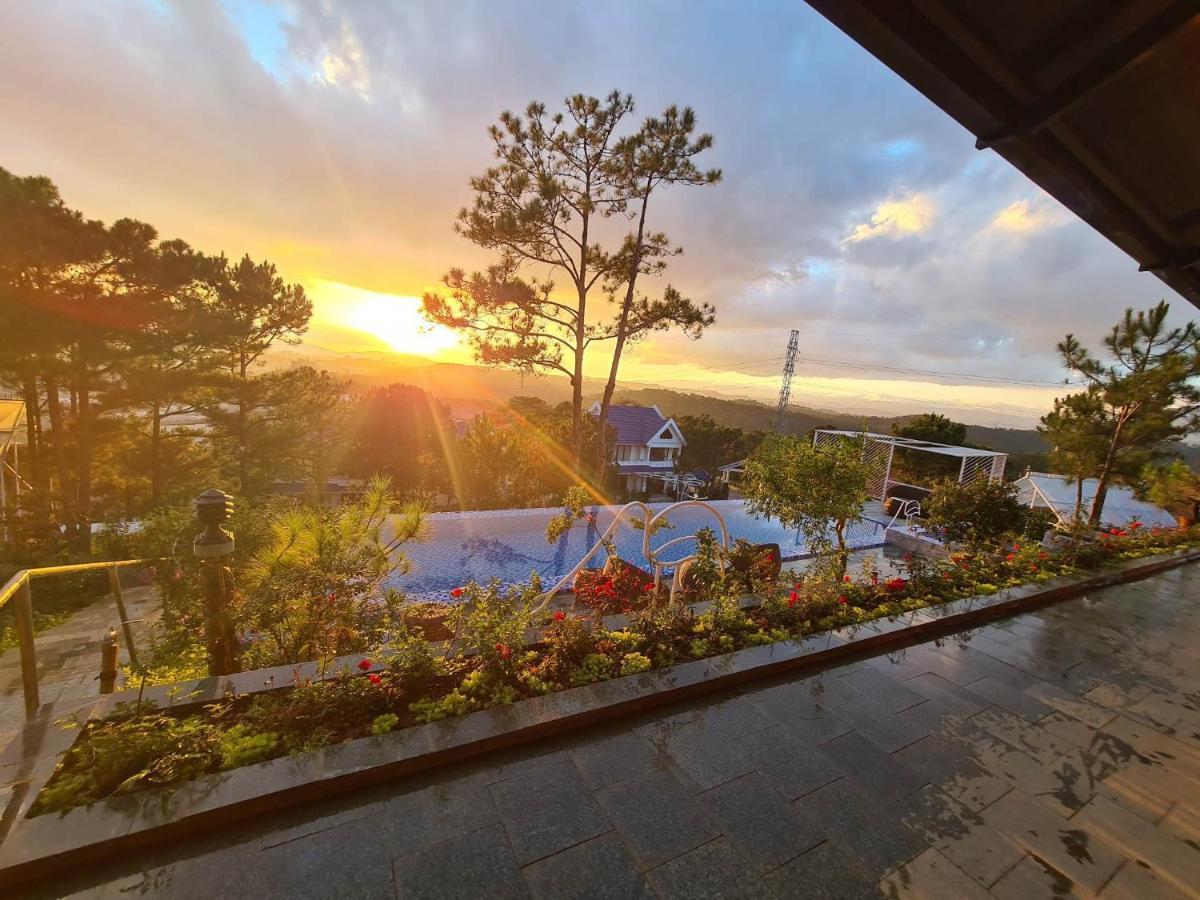 Hill Resort