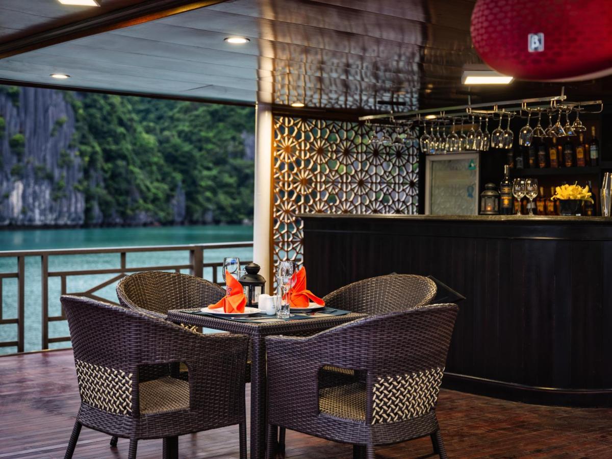 La Pandora Boutique Cruises Ha Long