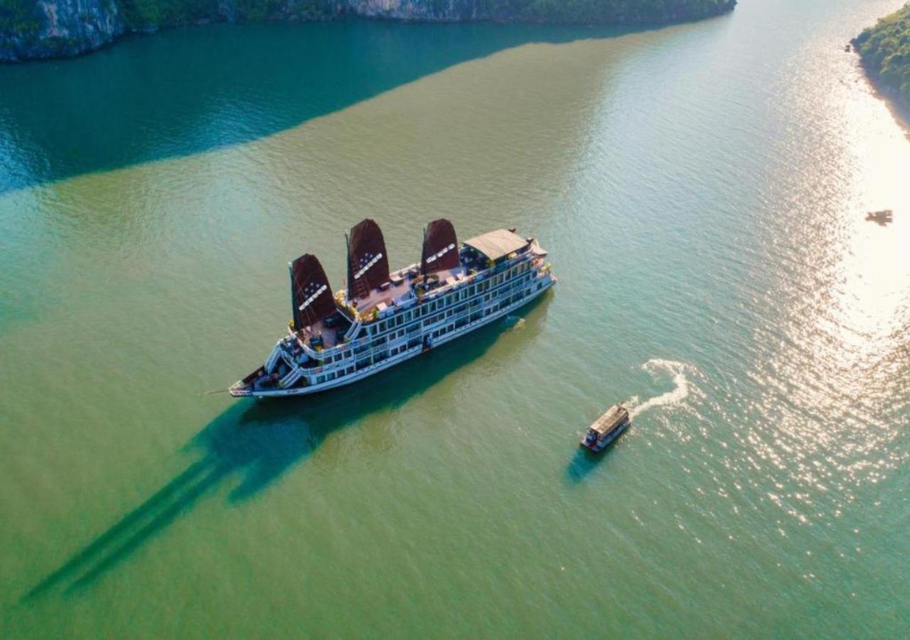 Arcady Boutique Cruise 