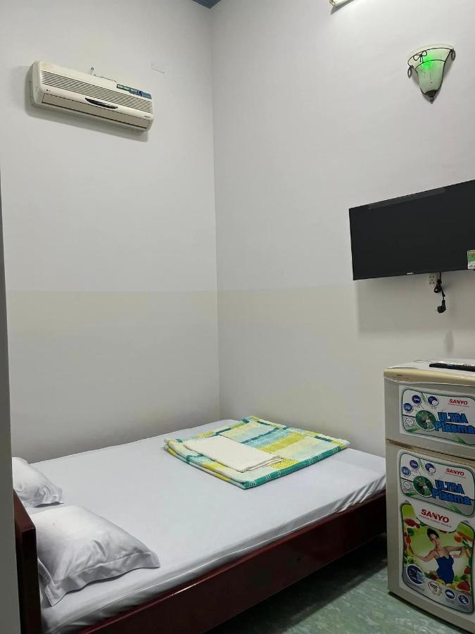Bed & Breakfast Minh Vy Long Hai