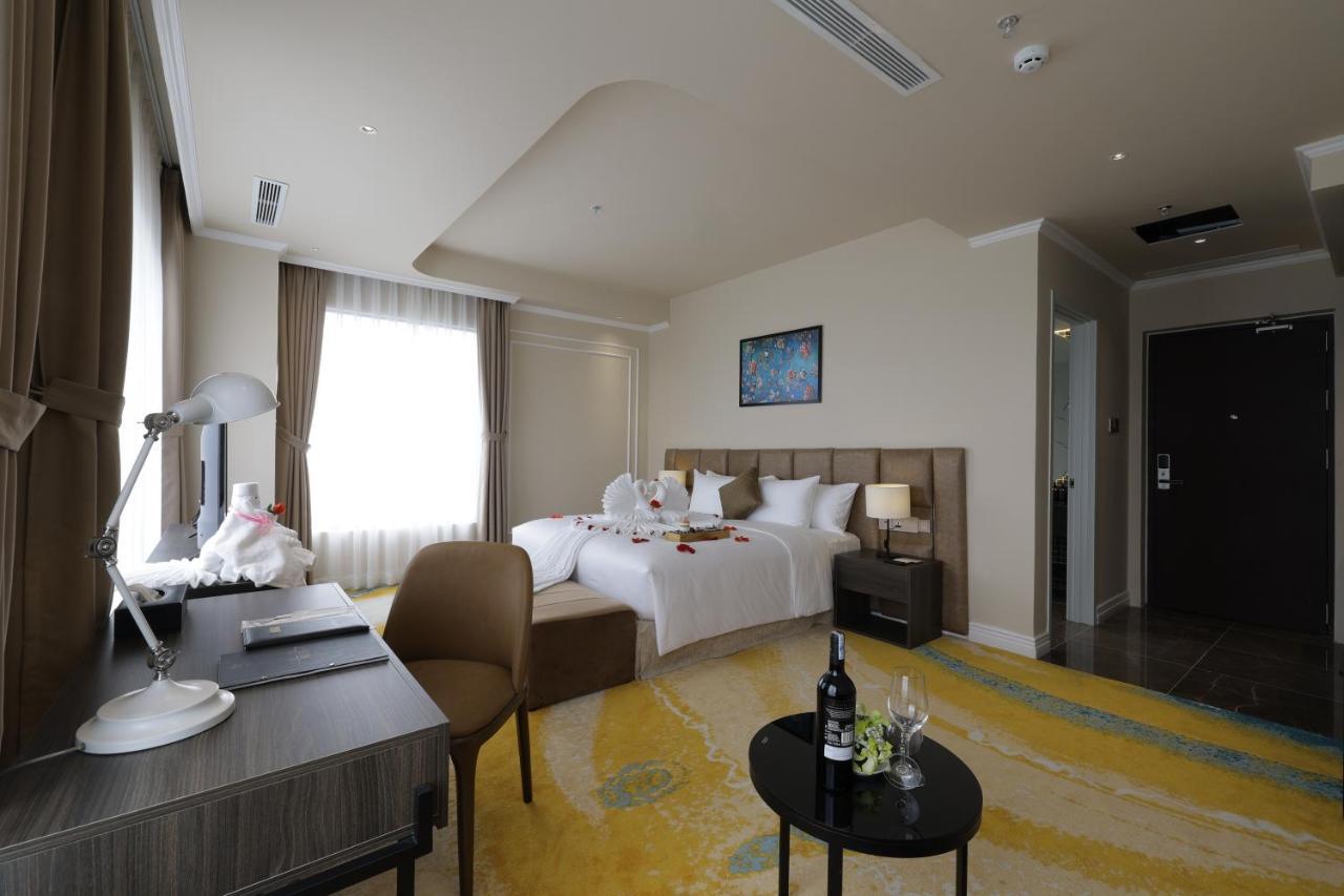 La Vela Hotel 5*