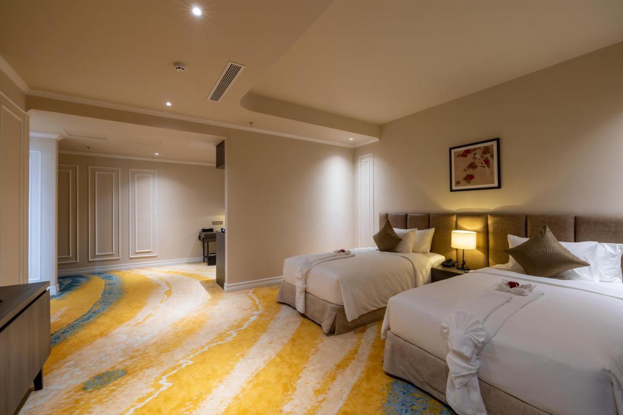 Hotel La Vela 5*