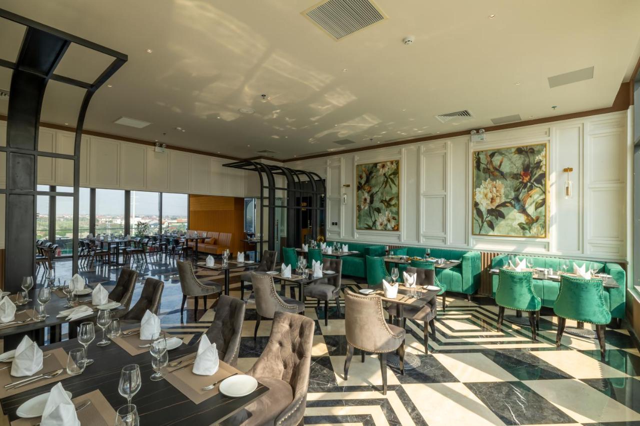 Hotel La Vela 5*
