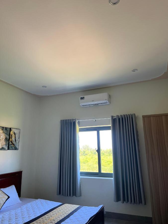 Hoa Binh Hotel