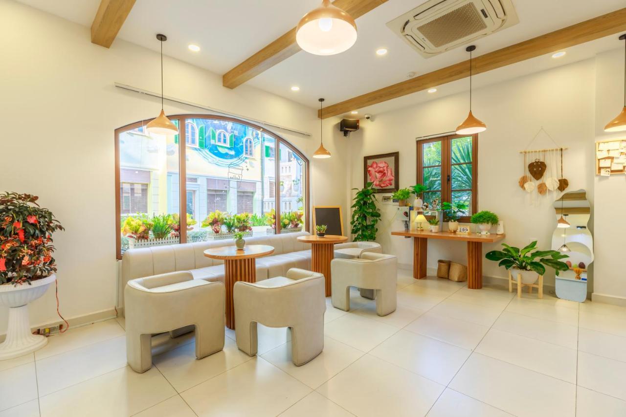 Lotus Corner & Rooftop Hotel Phu Quoc